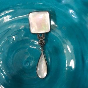 MOONSTONE & SILVER PENDANT